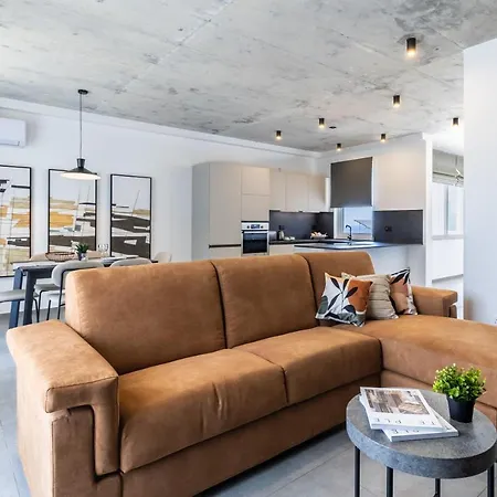 Seaside Luxury In St Julians Apartment