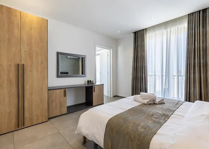 Seaside Luxury In St Julians * 彭布罗克